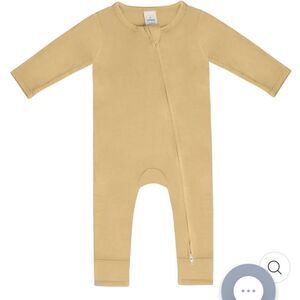 Larkspur Baby Co Zippered Romper in Golden Oat 6-12months. SOLD OUT! NWT in pack